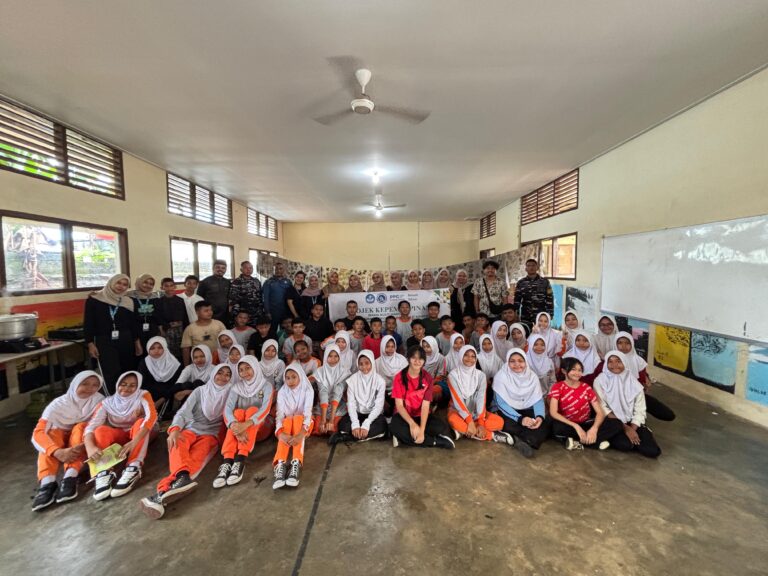 Komitmen terhadap Mutu, PPG FKIP UMRAH Pantau Langsung Kegiatan PPL dan Proyek Kepemimpinan Mahasiswa